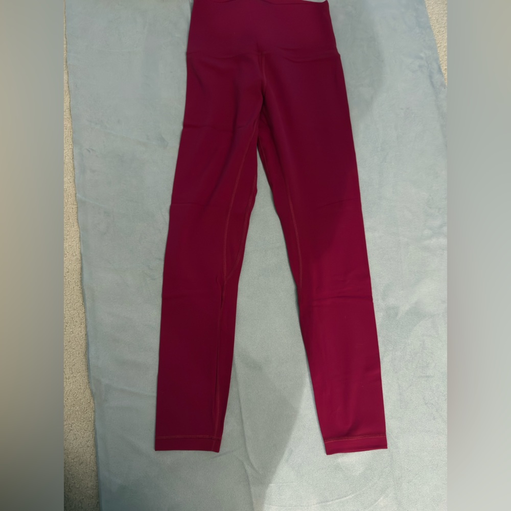 Align 25” - Ruby Red - Size 4 - Picture 2 of 7